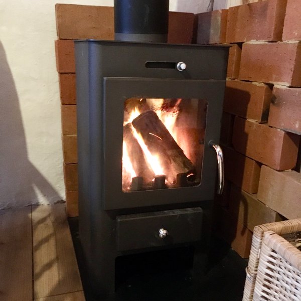 Hébergement AbracadaRoom : Petite cabane en terre-paille - Image 10