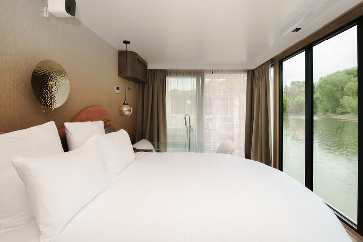 Hébergement AbracadaRoom : Suite flottante Panoramique Lit rond Balnéo - Image 4