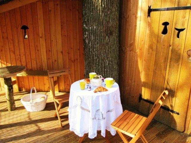 Hébergement AbracadaRoom : Cabane champignon - Image 2