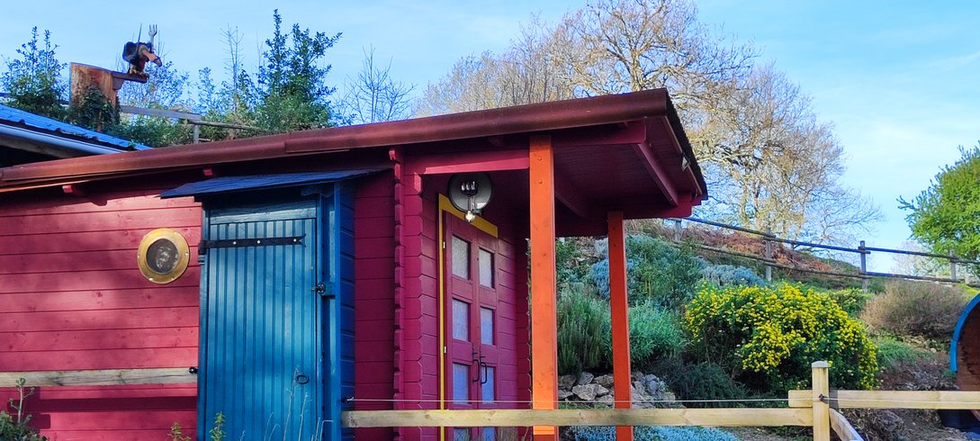 Domaine AbracadaRoom : Gite roulotte de l'Alchimiste - Image 6