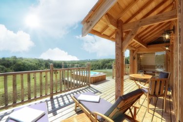 Cabane du Grand Chêne & Spa à Saint- Martin Des Combes (2)