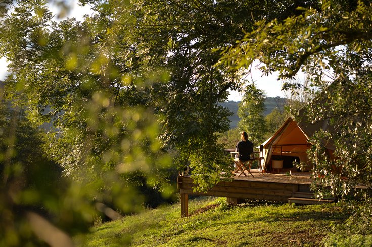 Hébergement AbracadaRoom : La Tente de Glamping avec piscine partagée - Image 3