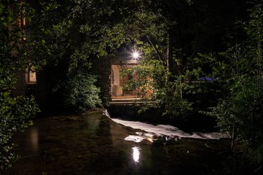 La Chapelle-Moulin & SPA - Nuit romantique "dans une cascade" à Bourg-Argental (2)