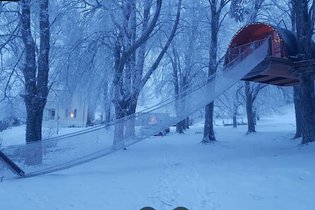 Cabane accès passerelle & Spa privatisable