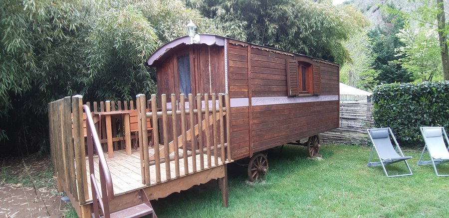 Hébergement AbracadaRoom : Roulotte de Bohême - Image 2