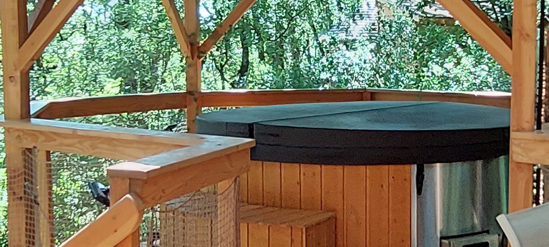 Cabane perchée ASTERIA & Spa à Sarrant (3)