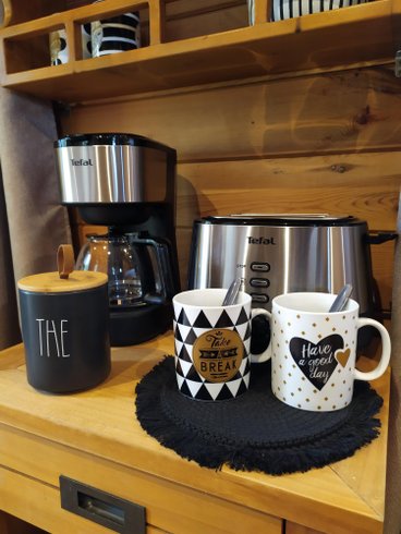 Hébergement AbracadaRoom : La roulotte "Sous le soleil" - Image 14