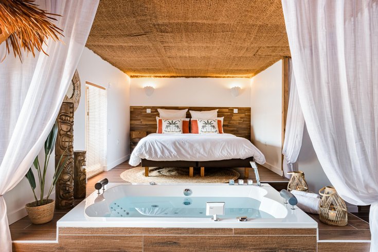 Hébergement AbracadaRoom : Suite Tahiti & Balnéo - Moments de douceur - Image 8