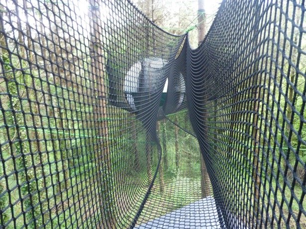 Nids_Suspendus_Nids_du_bearn_abracadaroom