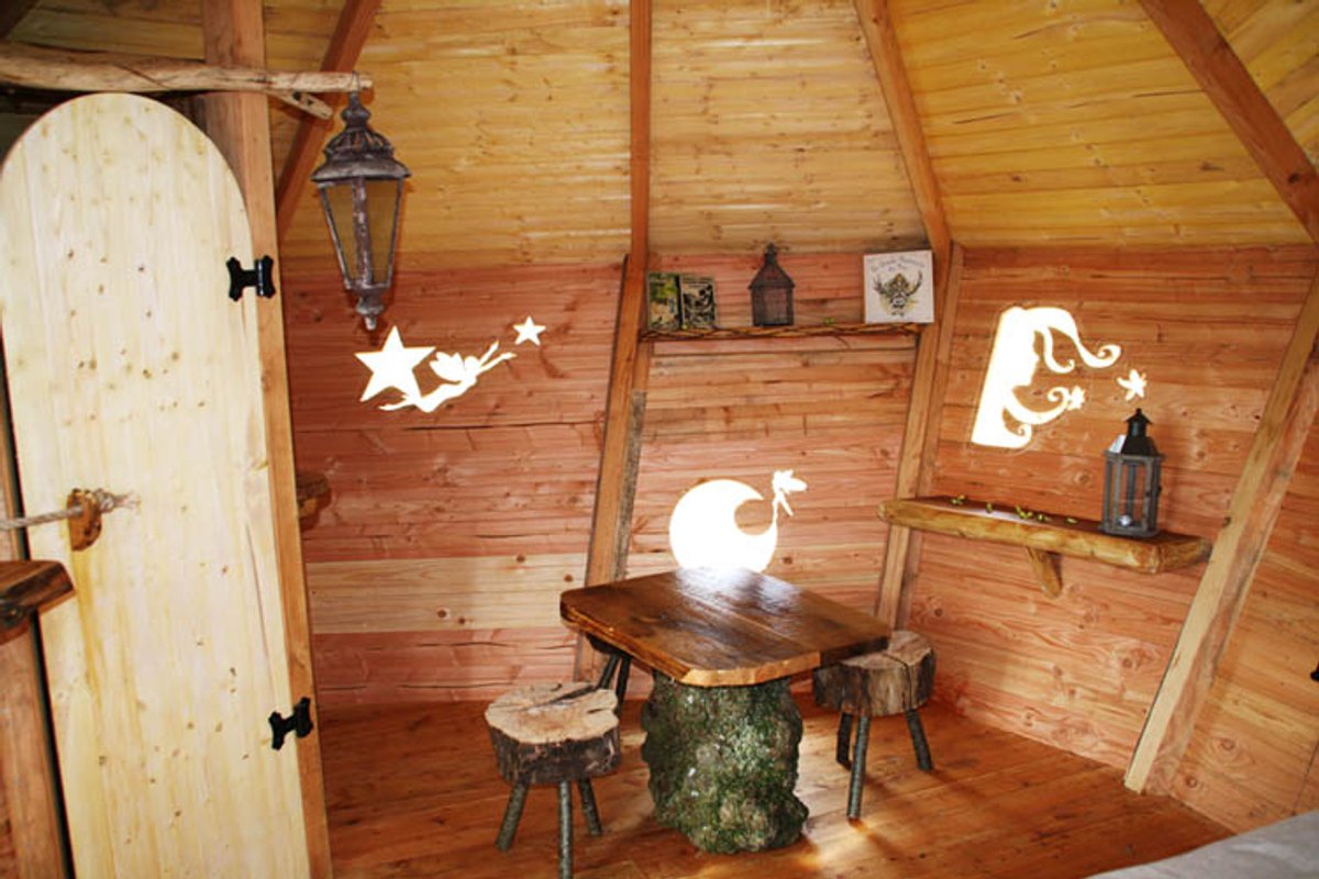 Cabane des Lucioles à La Chapelle Chaussée (10)