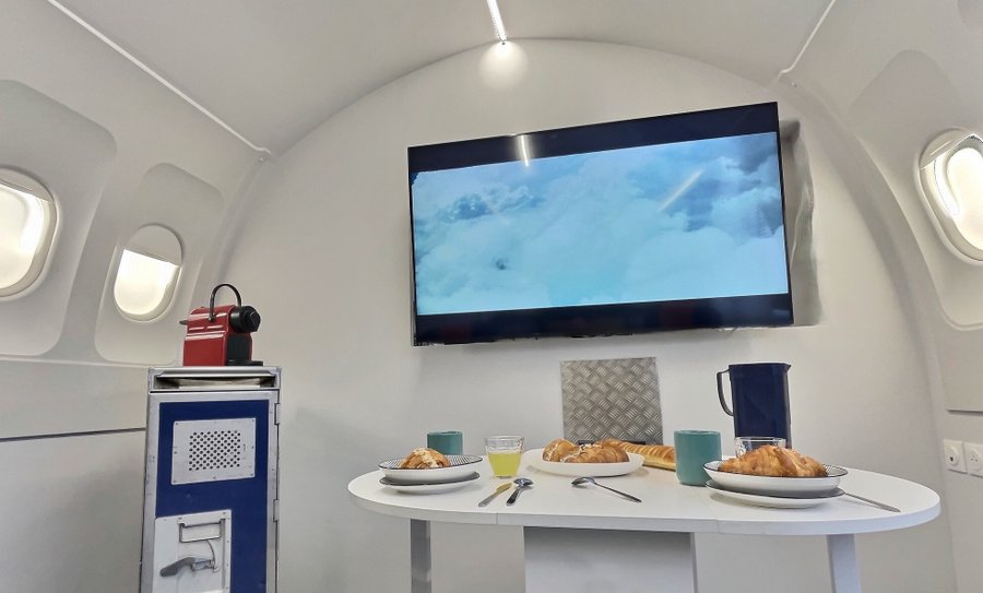 Hébergement AbracadaRoom : Insolite - Thème  Jet Privé - Image 10