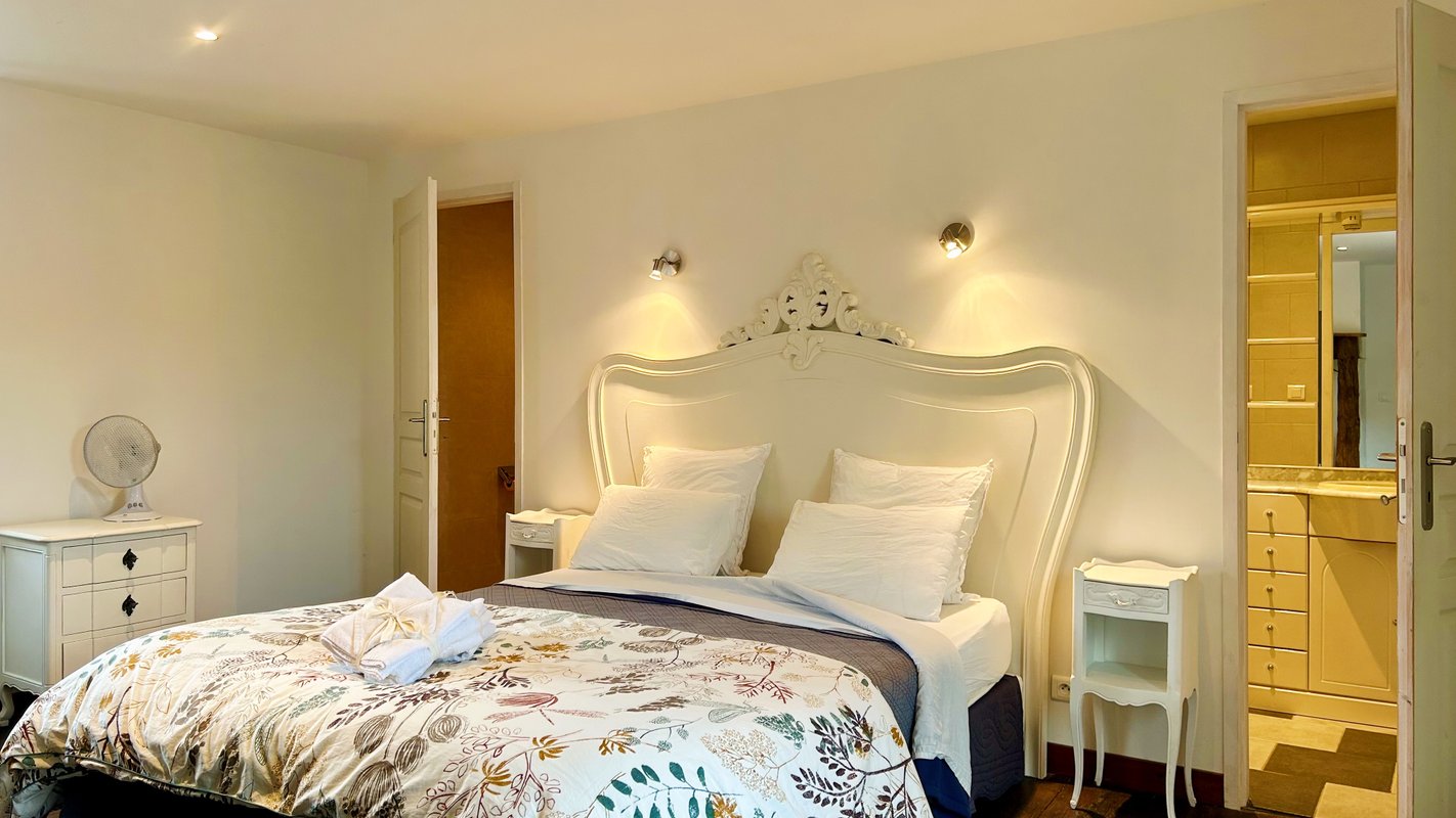 Chambre Iris à Gabillou (1)