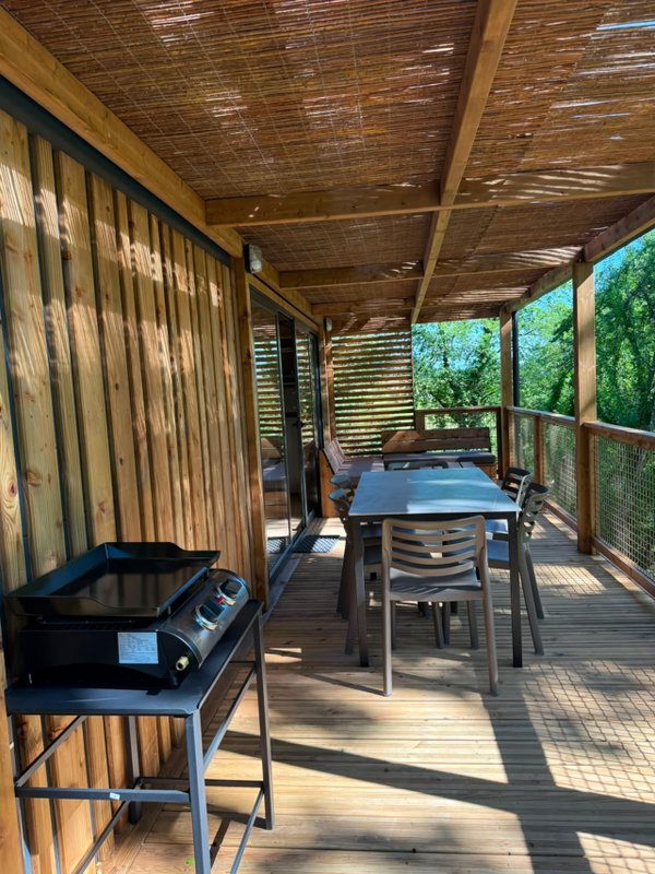 Chalet Canopée à Sarlat-La-Canéda (24)