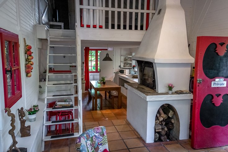 Hébergement AbracadaRoom : Chalet duplex dans village d'art singulier - Image 17
