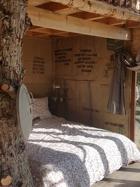 Hébergement AbracadaRoom : La Cabane de la Guerre des Boutons - Image 5