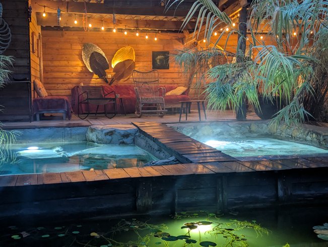 Hébergement AbracadaRoom : Cabane du Loriot, spa privatisable - Image 1
