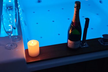 Loft L'Instant & Spa & Vue sur le port de plaisance à Saint Valery En Caux (3)