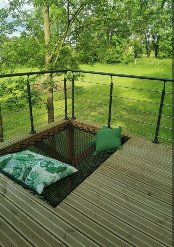 Au Cœur de la Cabane &  Spa à La Chapelle-Bayvel (3)