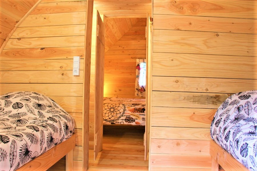 Cabane châtaigne Coutinelle perchée sur terrasse Cévenole — photo 2