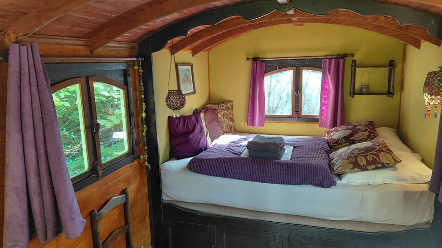 Hébergement AbracadaRoom : Roulotte Manolo - Image 3