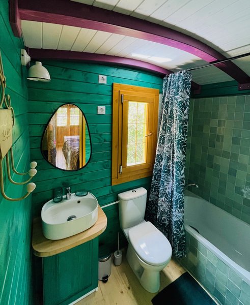 Hébergement AbracadaRoom : Le charme Bohème en Provence - Image 12