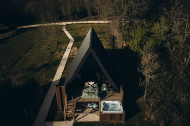 L’atypique cabane & Spa à Souillac (1)