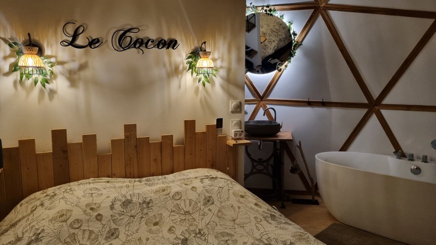 Hébergement AbracadaRoom : Dôme "Le Cocon" vue panoramique – Vosges - Image 9