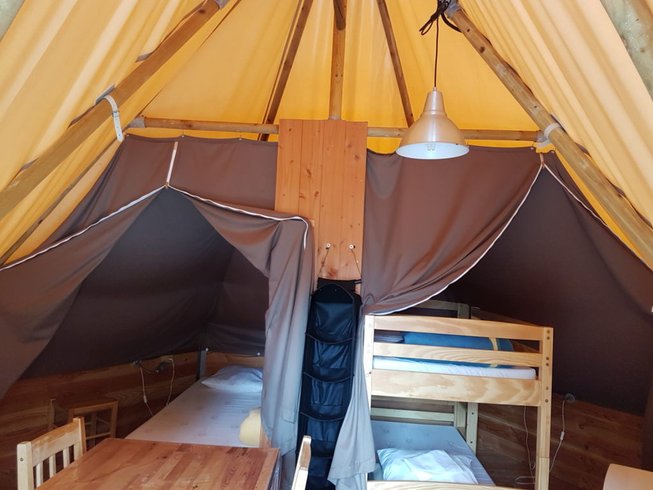 Hébergement AbracadaRoom : Tente Tipi 1/4 pers. - Image 2