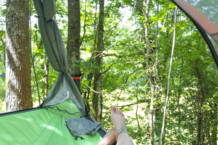 Hébergement AbracadaRoom : Tente suspendue Petit Renard - Image 4