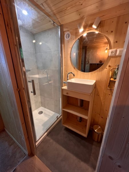 Hébergement AbracadaRoom : La Roulotte de La Garenne - Image 5