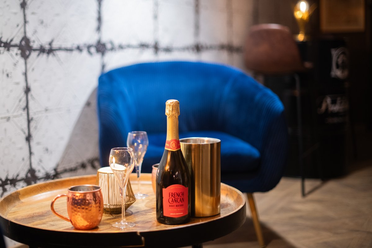 Prohibition - Love, Atypique room & Spa & Sauna à Issoudun (24)