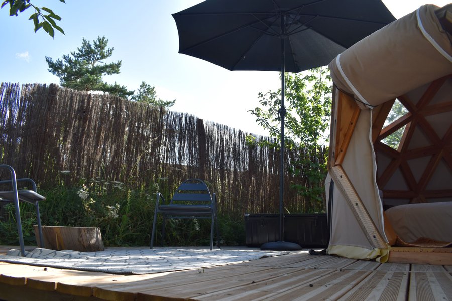 Hébergement AbracadaRoom : Dôme  toile et bois - pour une nuit "presque" à la belle étoile ! - Image 5