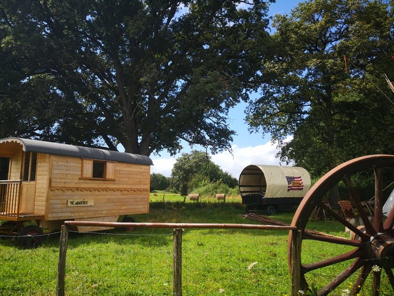Hébergement AbracadaRoom : La Roulotte des pionniers "THE WANDERER" - Image 5
