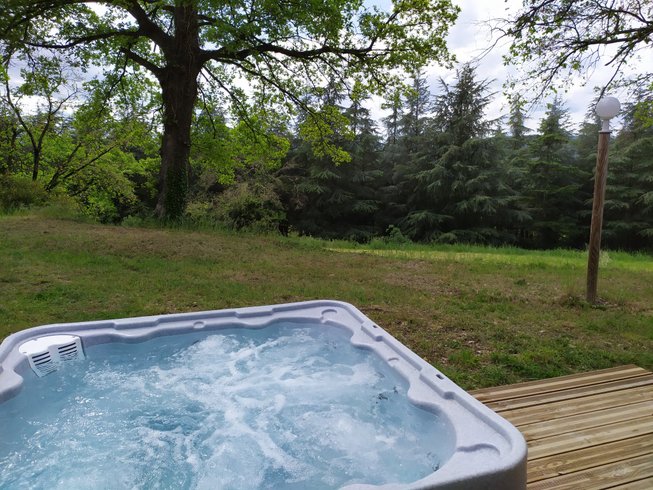 Hébergement AbracadaRoom : Le Chalet Spa de Senaud - Image 3