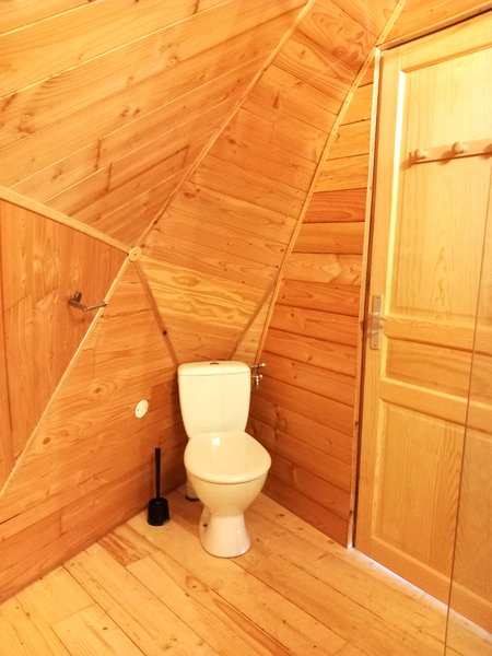 Hébergement AbracadaRoom : Double Dôme au bord d'un lac - Image 9