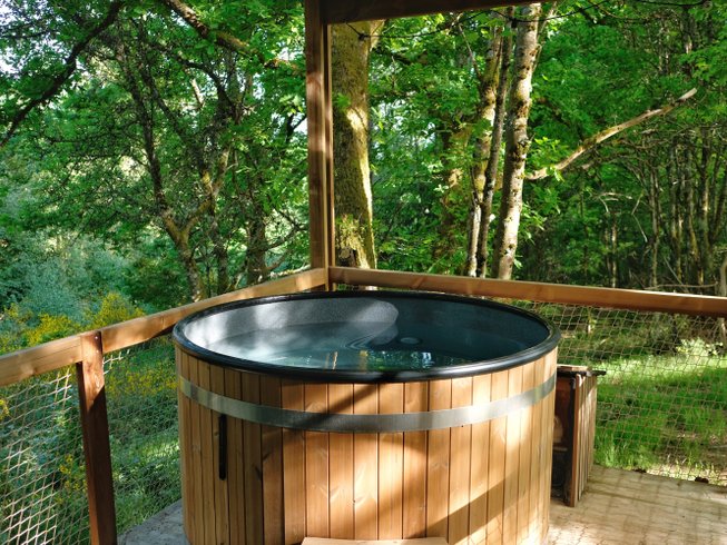 Hébergement AbracadaRoom : Nutchel Cabin pour 6 avec Bain Nordique - Image 4