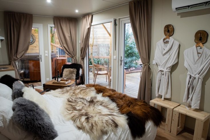 Hébergement AbracadaRoom : Lodge Valhalla - bain nordique-kota grill (repas inclus)-sauna au feu de bois - Image 18