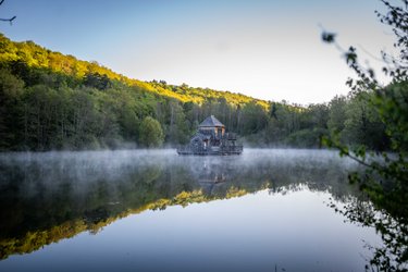 Cabane flottante Spa - Martin pêcheur à Vernois Les Vesvres (4)