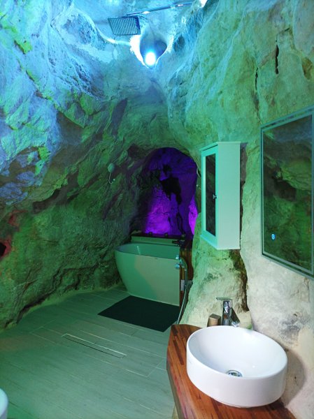 Hébergement AbracadaRoom : Le Troglodyte & Spa - Image 6