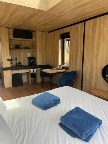 Hébergement AbracadaRoom : Lodge Duo sur Terre & Bain Nordique Privatif - Image 4
