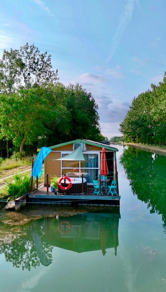 Hébergement AbracadaRoom : Le Cottage Flottant Insolite - Image 4