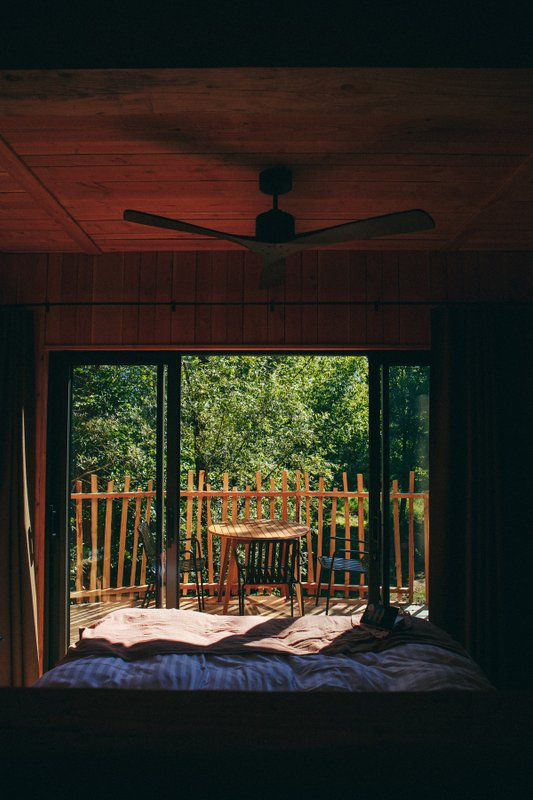 Cabane Spa Roseau à Chassey-Lès-Montbozon (8)