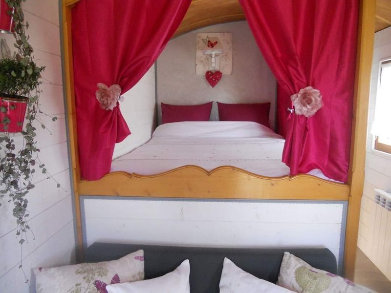 Hébergement AbracadaRoom : La roulotte Rozenn - Image 8