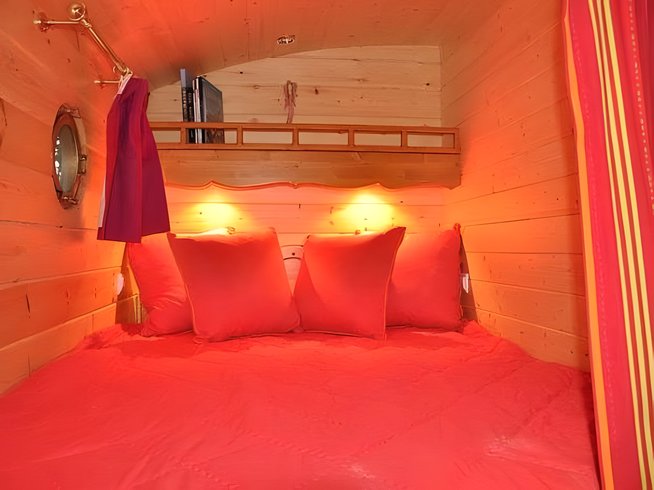 Hébergement AbracadaRoom : La Roulotte des Elfes - Image 7