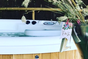 La Bulle au bord de l'eau & Spa à Epagne Epagnette (4)