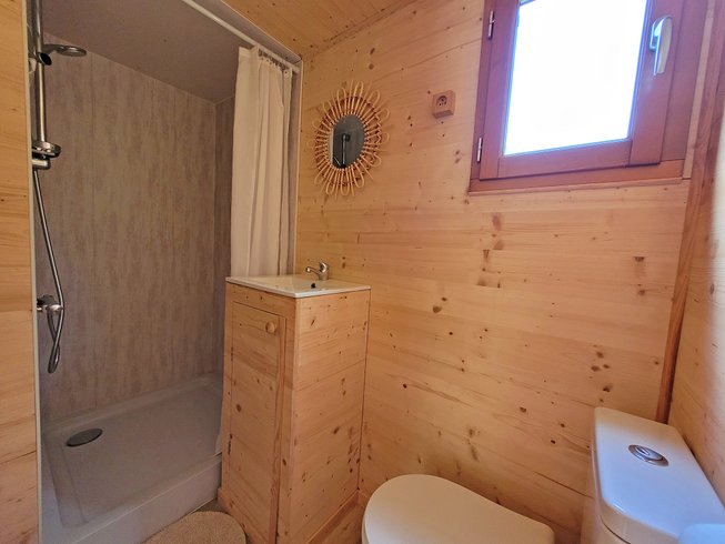 Hébergement AbracadaRoom : Tiny house Eglantine - Image 13