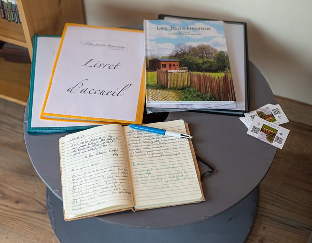 Hébergement AbracadaRoom : Les Jours Heureux Tiny House - Image 12