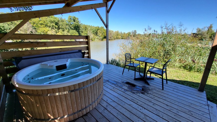 Hébergement AbracadaRoom : LUMIPOD SPA ILE - Image 4