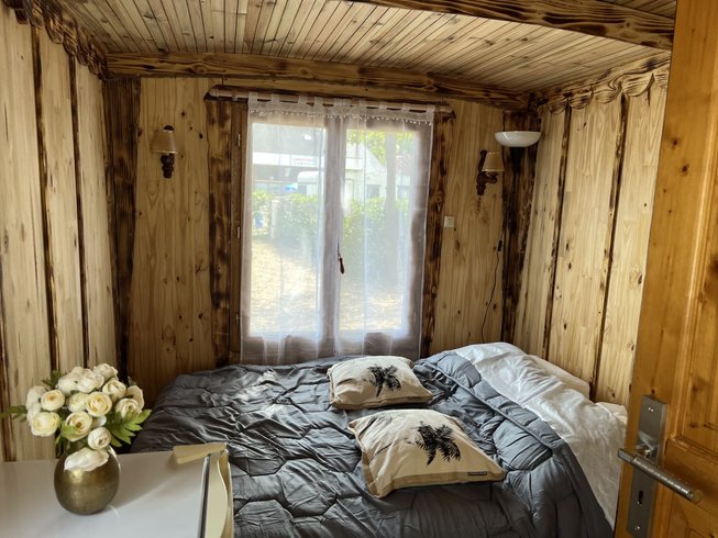 Hébergement AbracadaRoom : Roulotte Baudelaire - Image 4