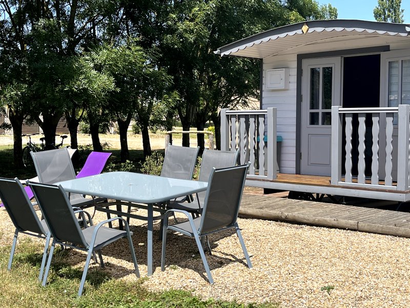 Hébergement AbracadaRoom : Roulotte de Charme - Image 3